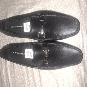 Donald J. Pliner Black Loafers Sleek Slip-On Design